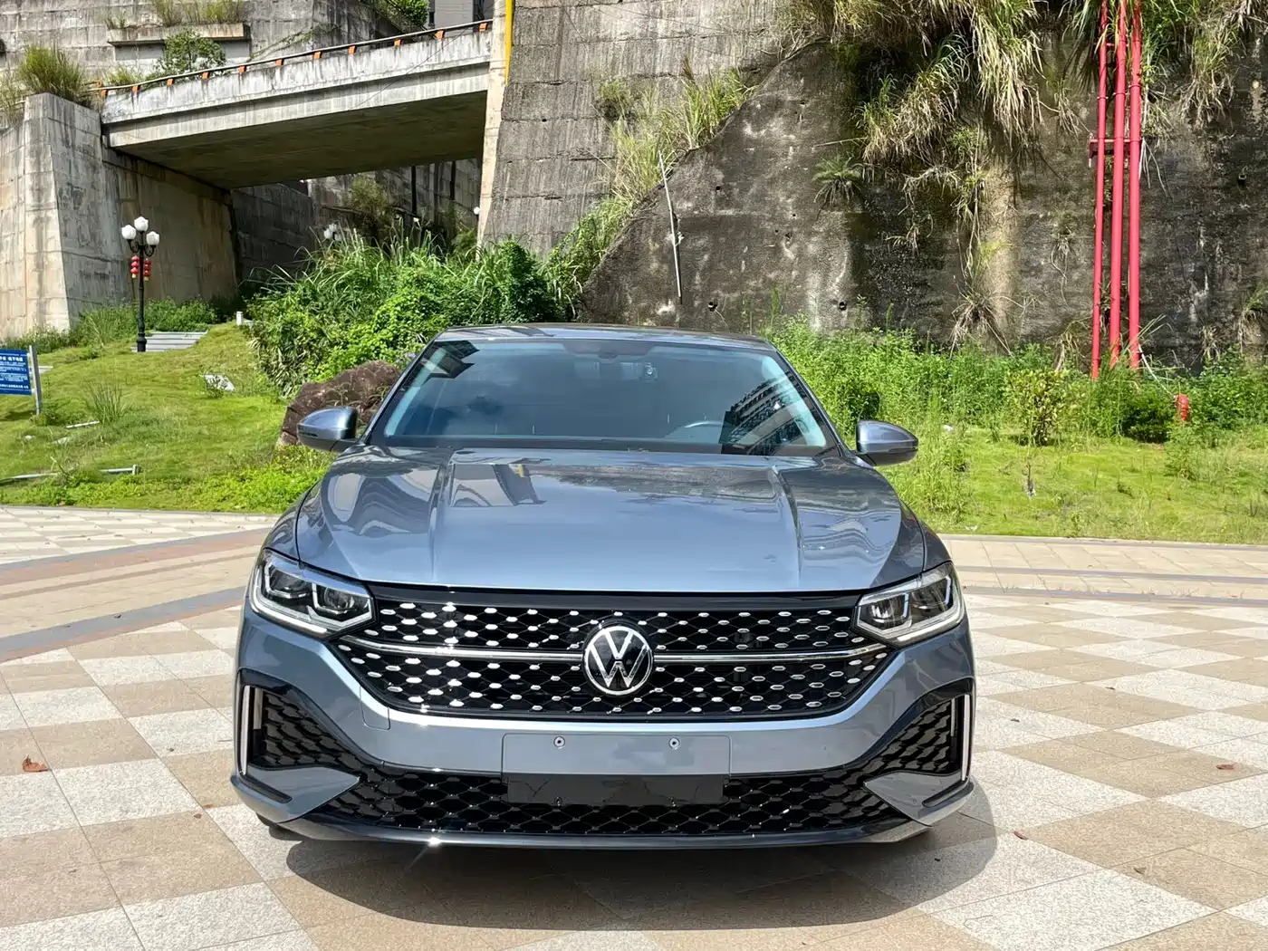 Volkswagen Lavida, миниатюра 2