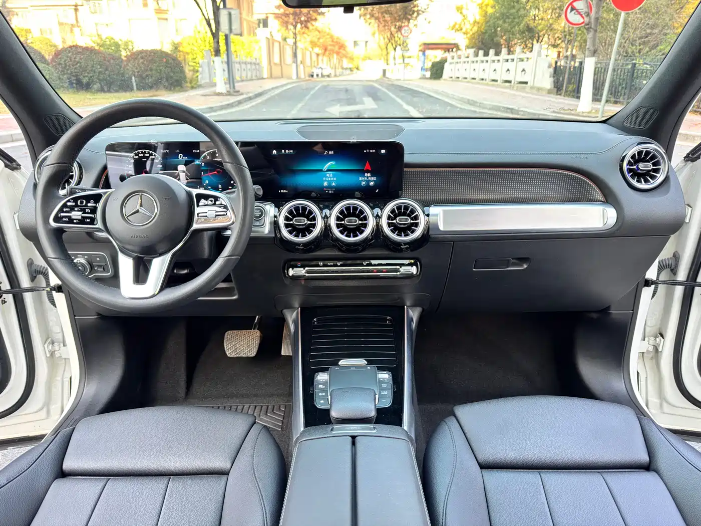 Mercedes-Benz GLB 2021 GLB 200 Dynamic фото 12