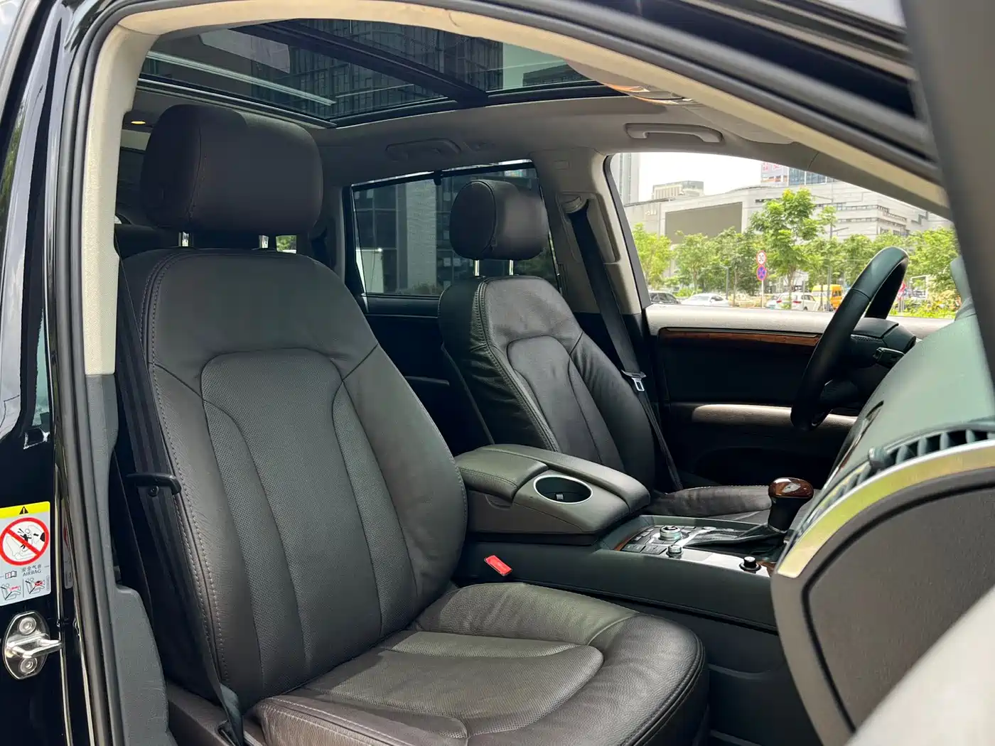 Фото 20 - Audi Q7