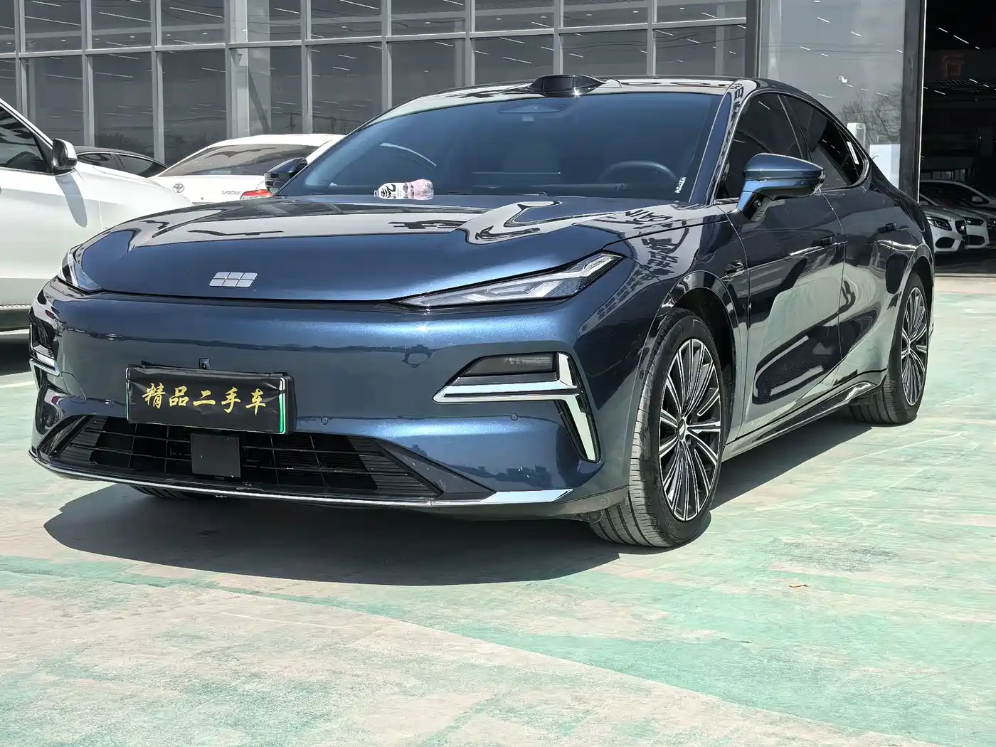 GEELY GALAXY GALAXY SPARKLE 8