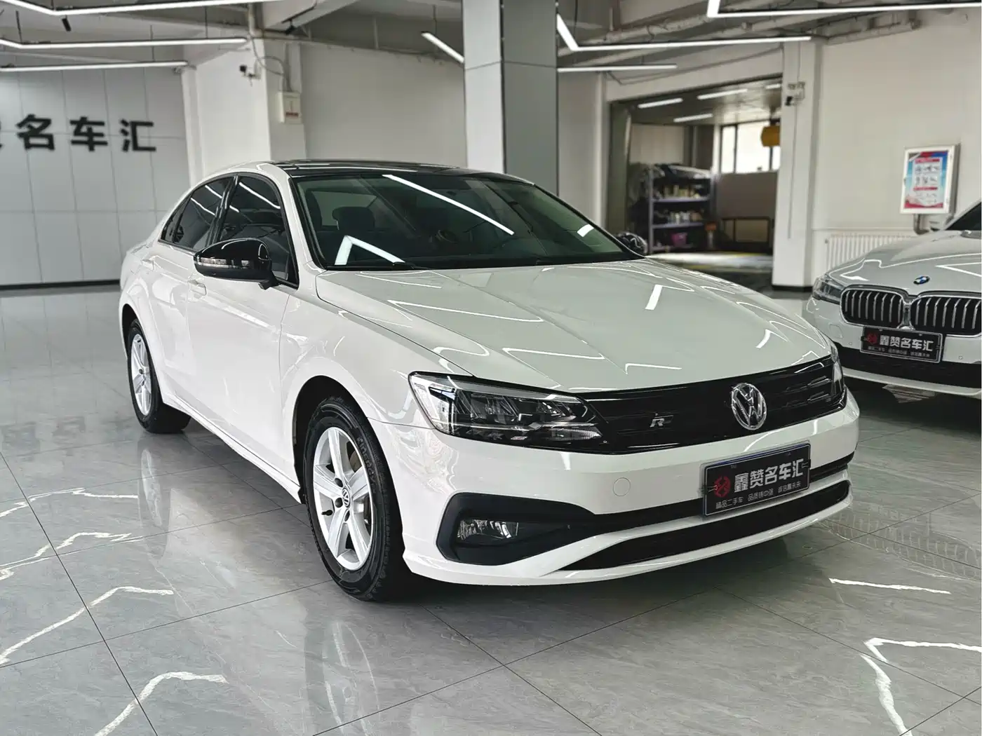Volkswagen Lamando 2019 230TSI DSG Vision Edition China V фото 8