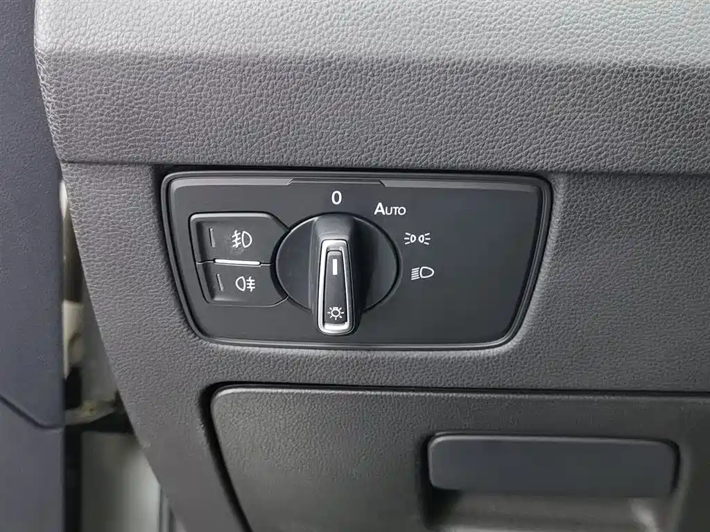 Volkswagen Magotan 2020 330TSI DSG Luxury фото 21