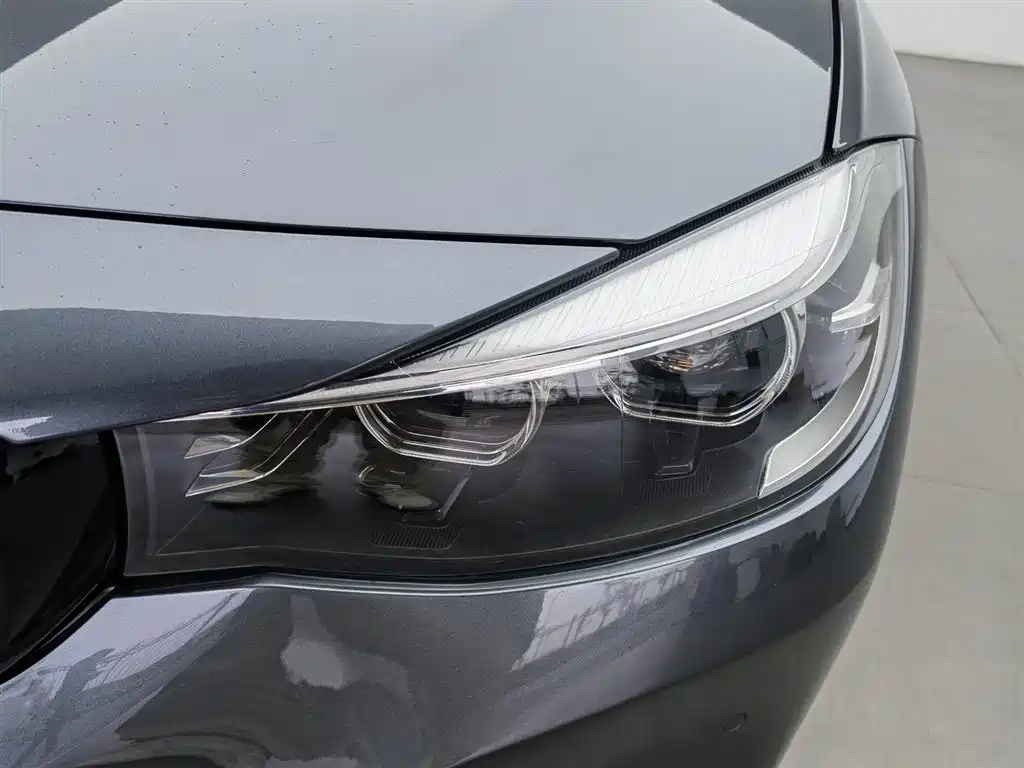 BMW 3 Series GT 2020 320i M Sport Black Night Edition фото 7