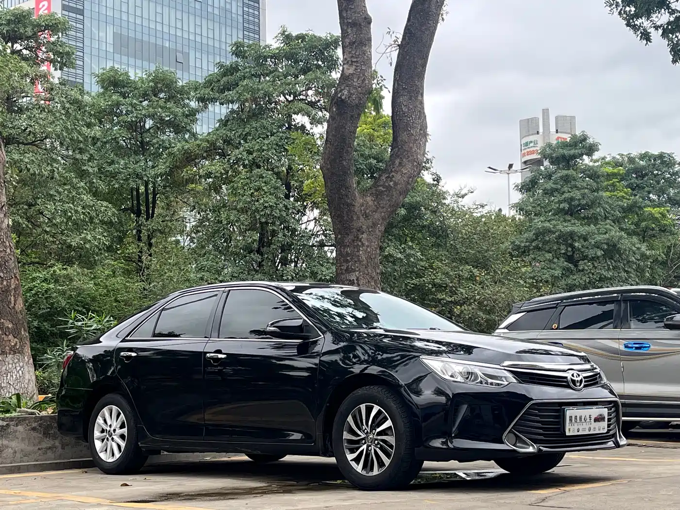 Toyota Camry 2015 2.0G Leading Edition фото 3