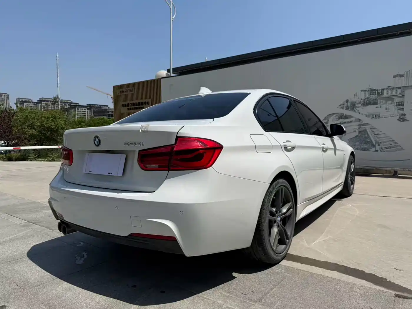 BMW 3 Series 2018 320i M Sport Package фото 7