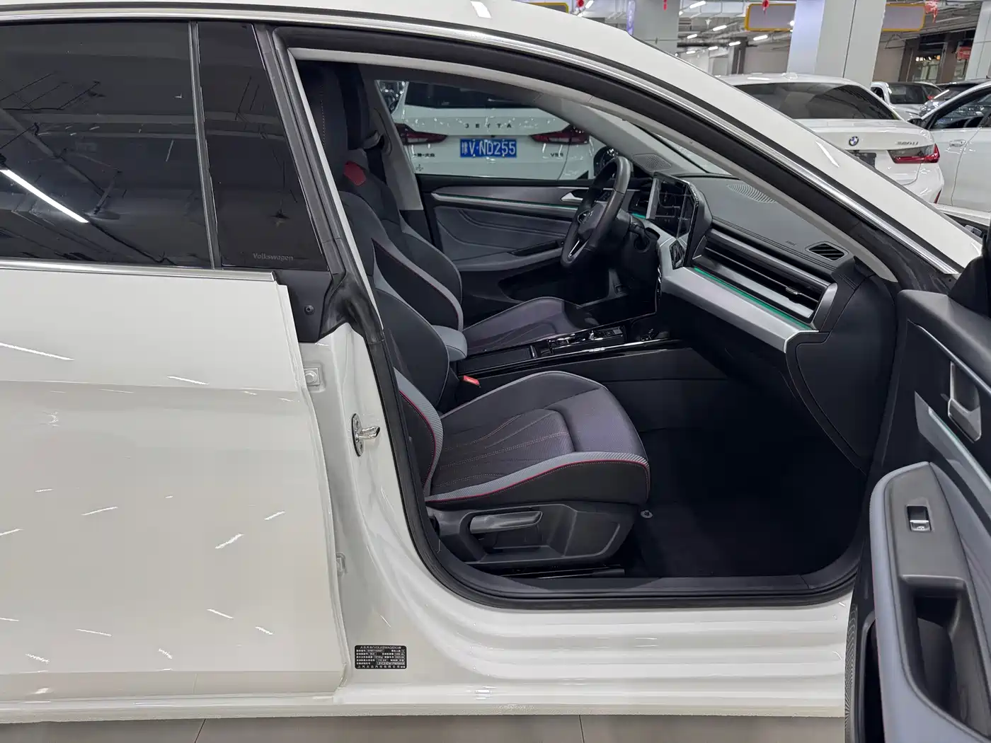 Volkswagen Lamando, миниатюра 12