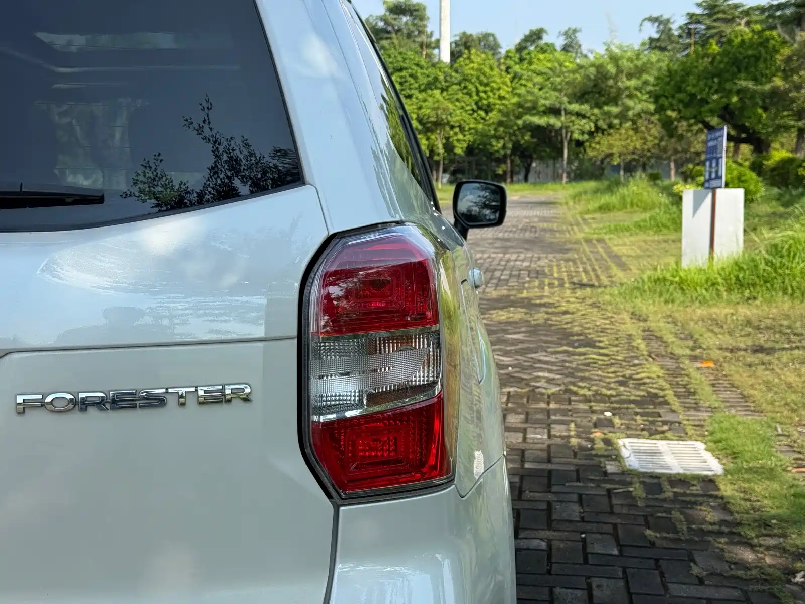 Photo 21 - Subaru Forester
