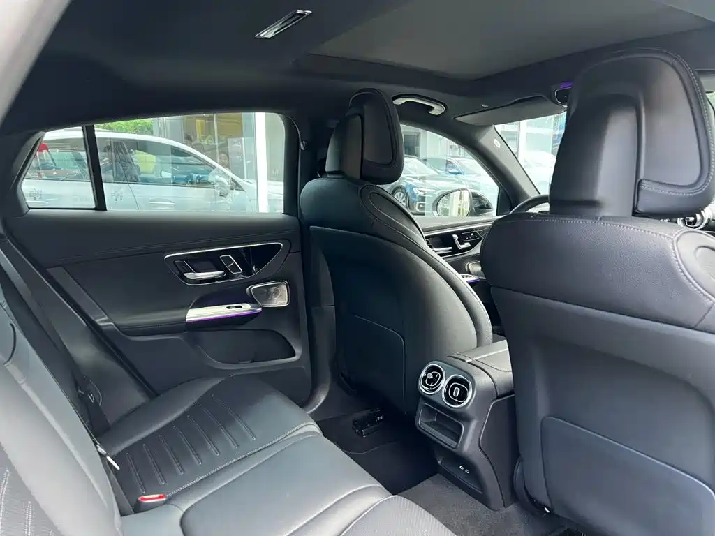 Mercedes-Benz GLC Coupe 2026 2024 Model GLC 300 4MATIC Coupe SUV