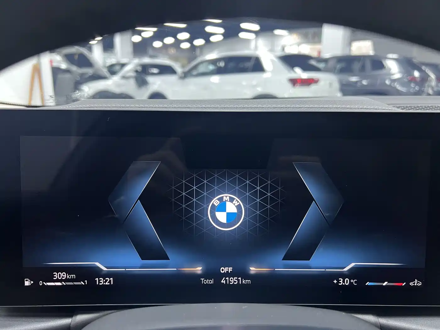 BMW 3 Series 2023 320Li M Sport Package фото 11