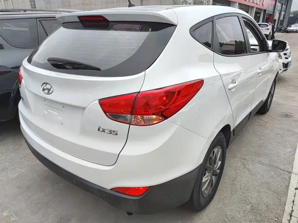 Hyundai Beijing Hyundai ix35 2015 2.0L Automatic 2WD Comfort China V фото 7