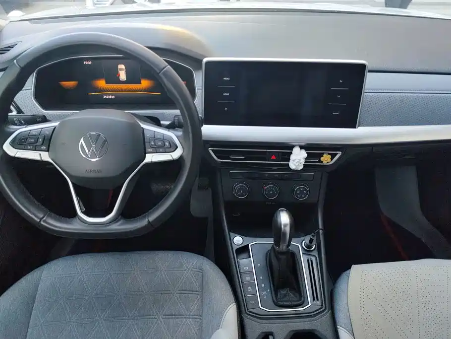 Volkswagen Lavida, миниатюра 12