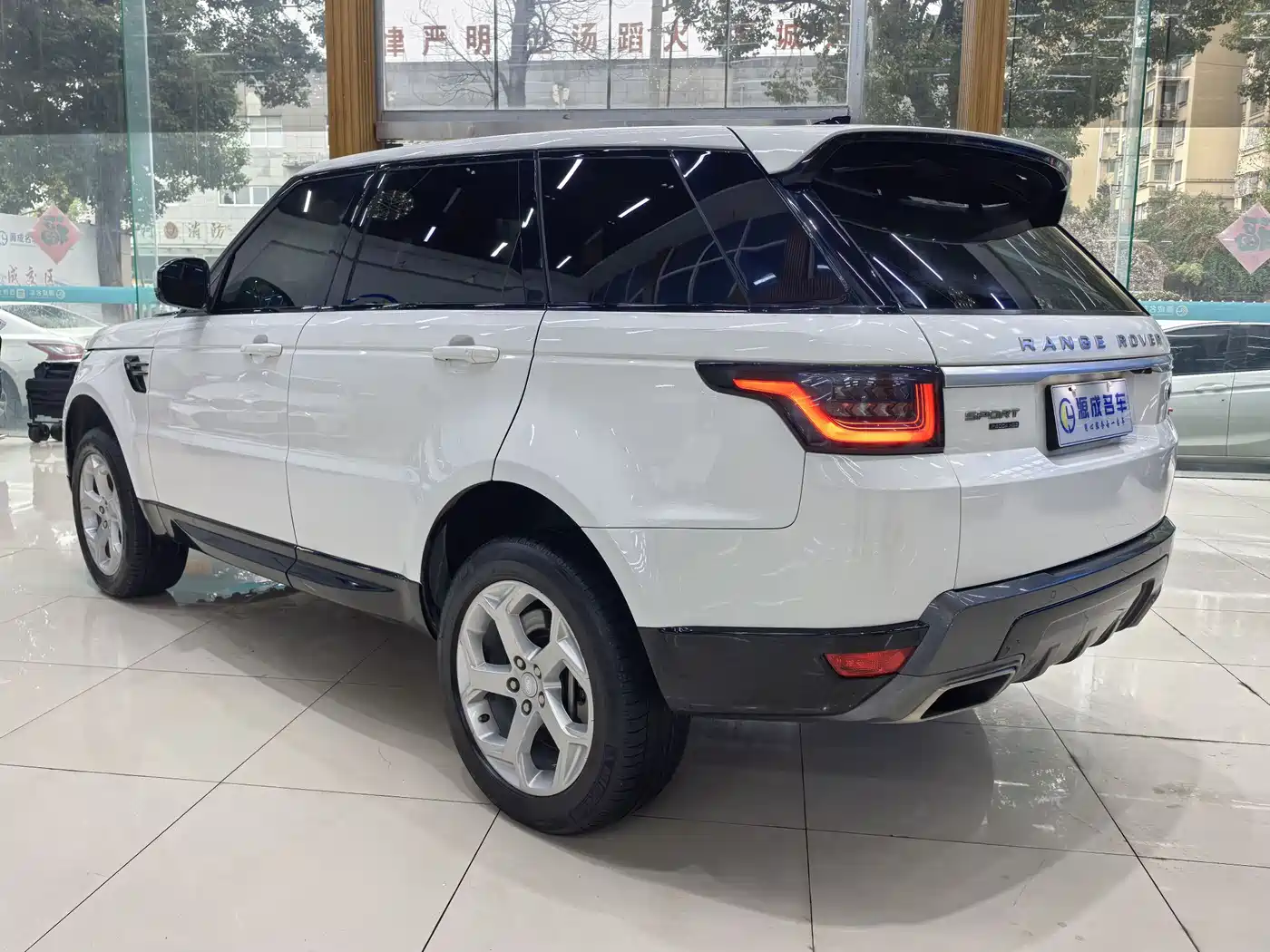 LAND ROVER RANGE ROVER SPORT NEW ENERGY