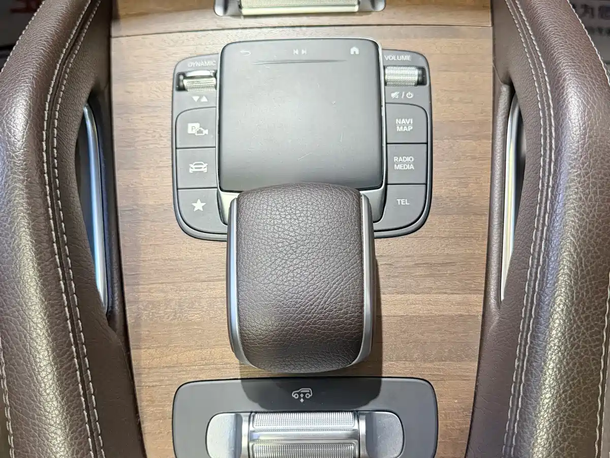 Mercedes-Benz GLS 2022 GLS 450 4MATIC Luxury фото 9