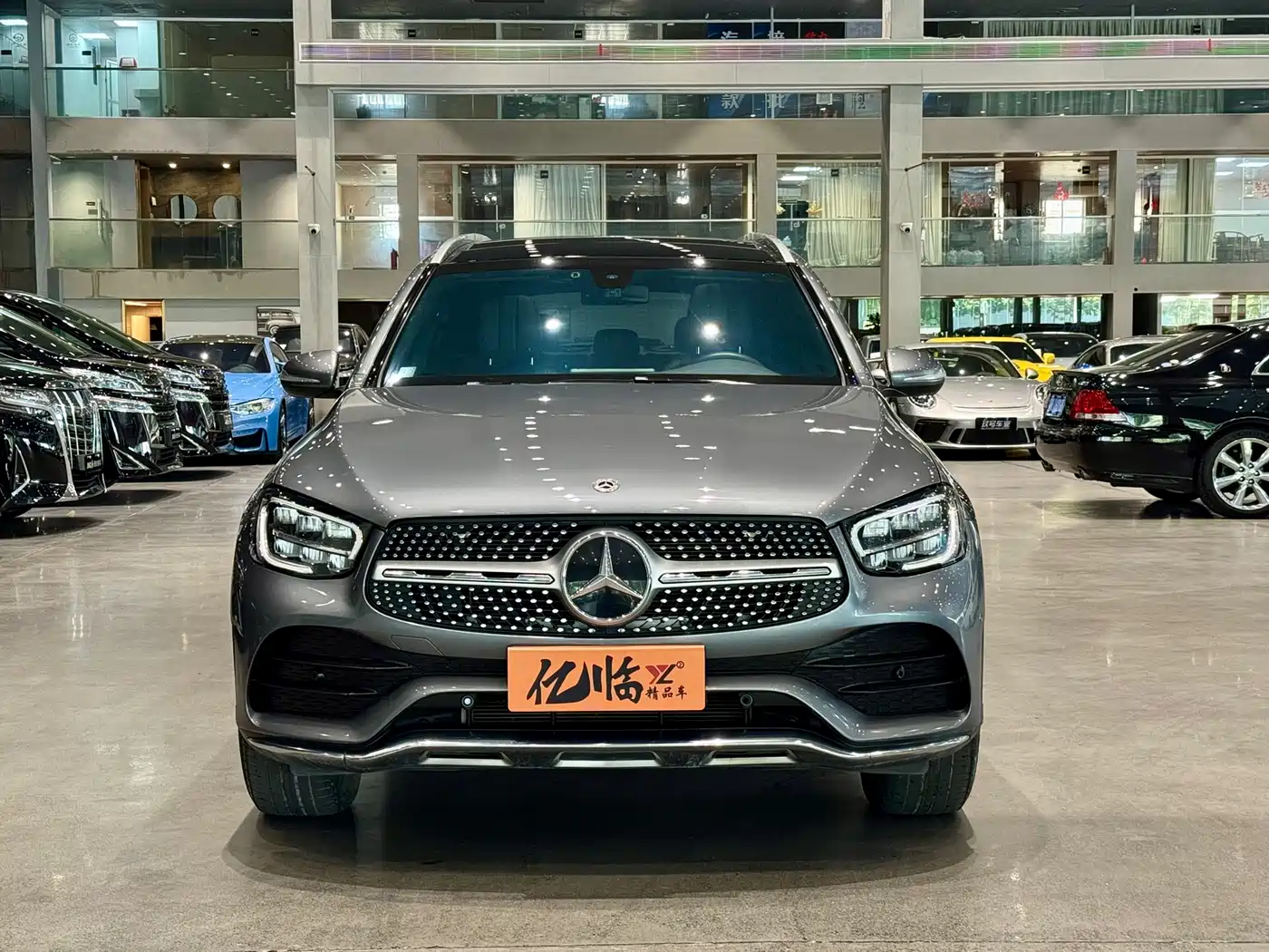 MERCEDES-BENZ GLC