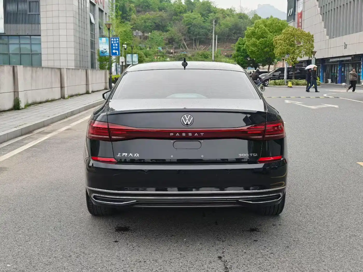Volkswagen Passat 2024 380TSI Dragon Soaring Edition фото 9