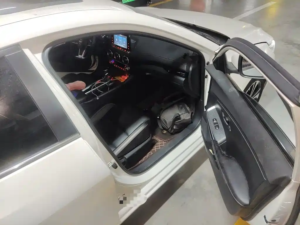 Nissan SYLPHY, миниатюра 18
