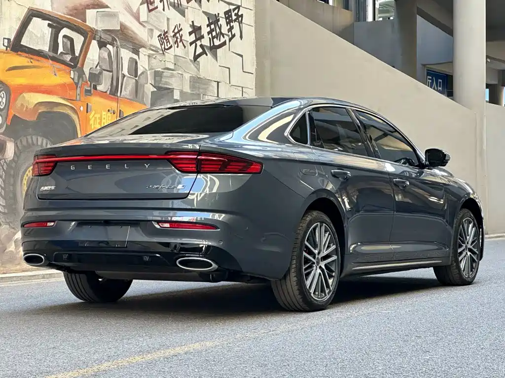 Фото 5 - Geely Preface