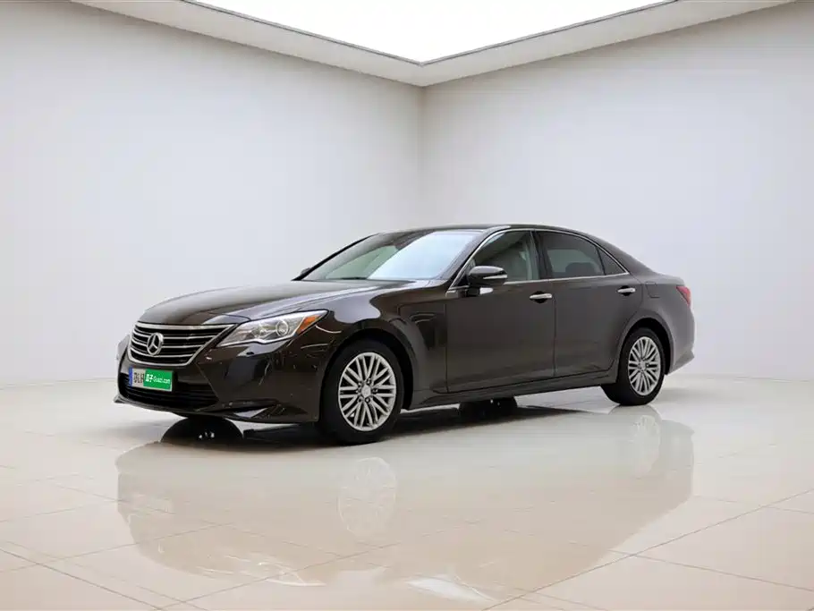 Toyota Crown 2017 2.0T Sport Edition фото 22