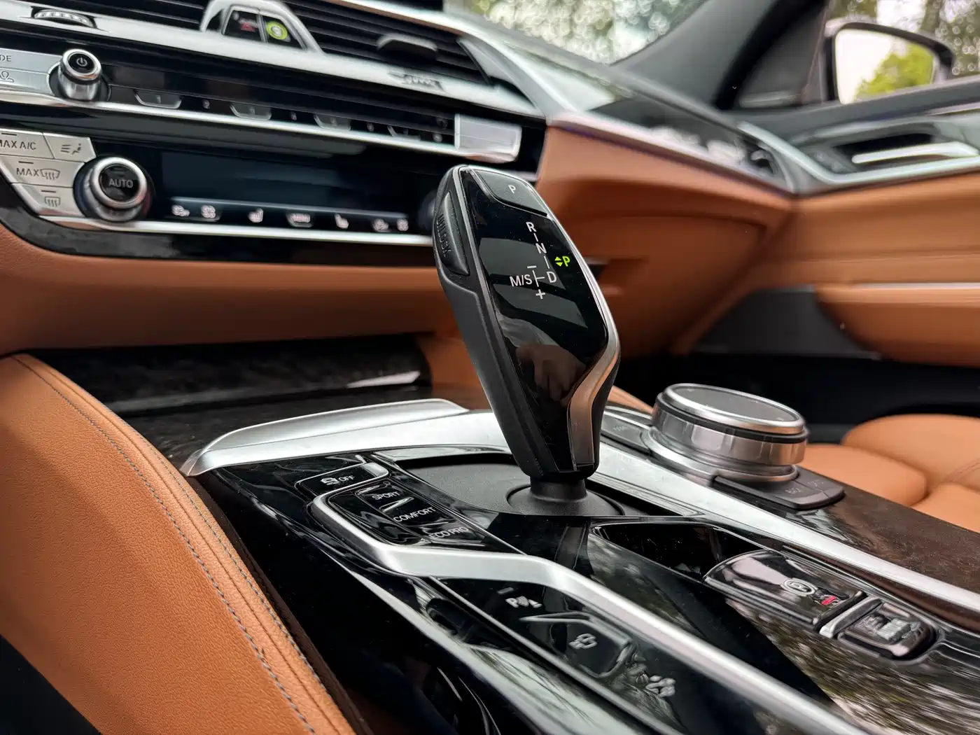 BMW 6 Series GT 2022 Model 630i M Sport Package фото 9