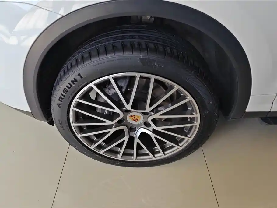Porsche Cayenne 2016 Cayenne 3.0T фото 6