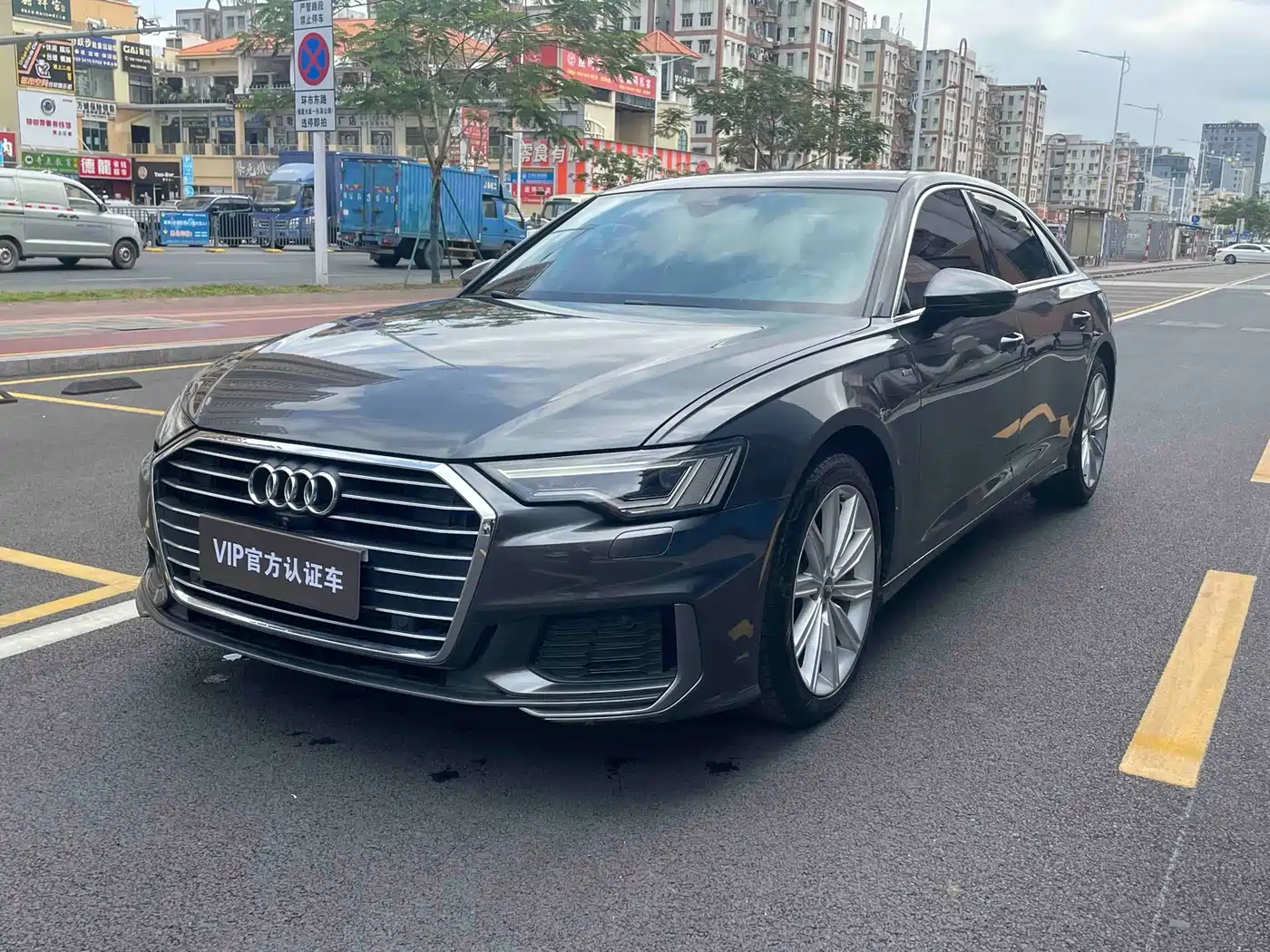 Audi A6L 2021 45 TFSI Exclusive Elegance фото 2