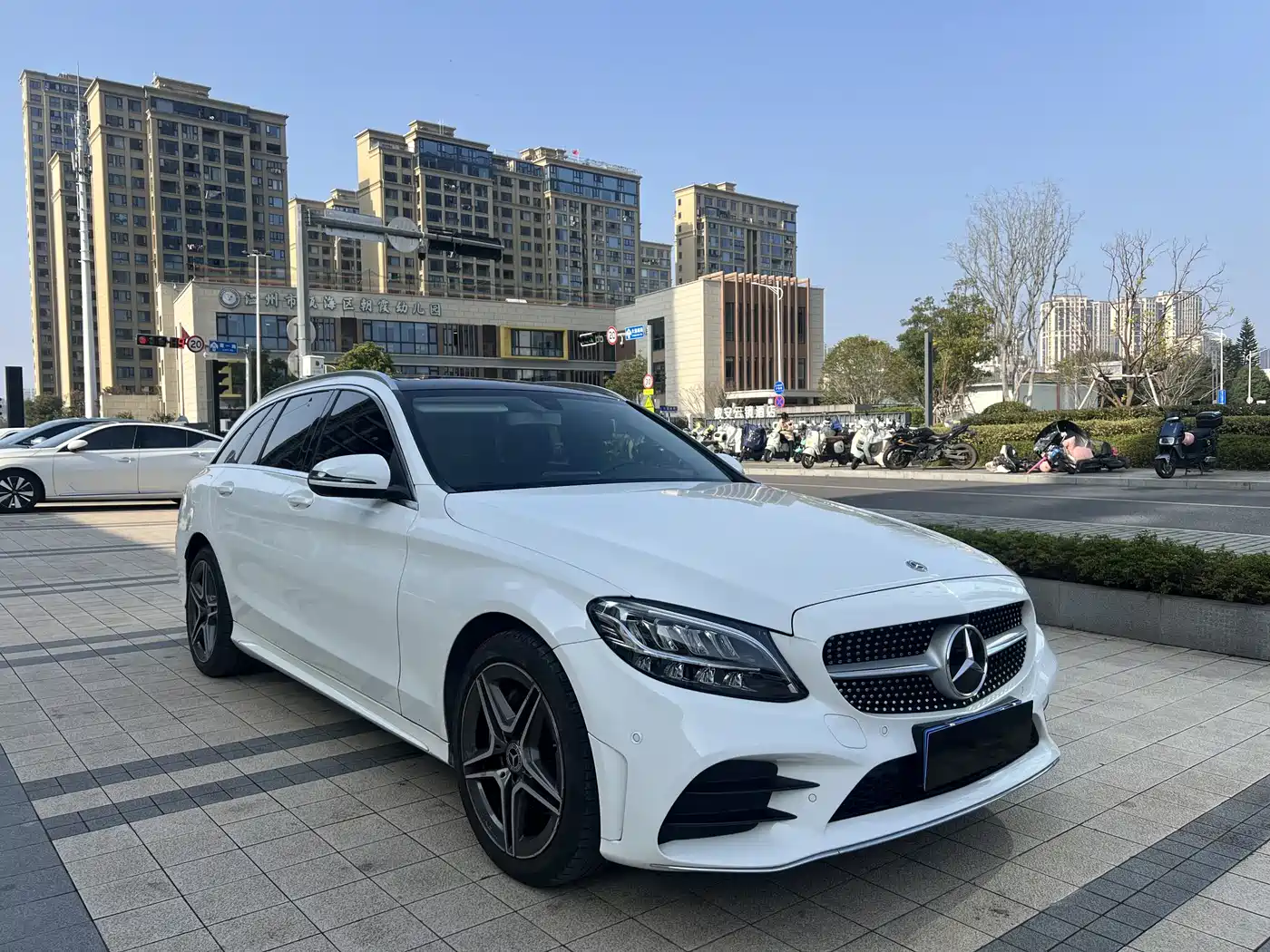 Mercedes-Benz C-Class (Import) 2020 Model C 260 Estate фото 3