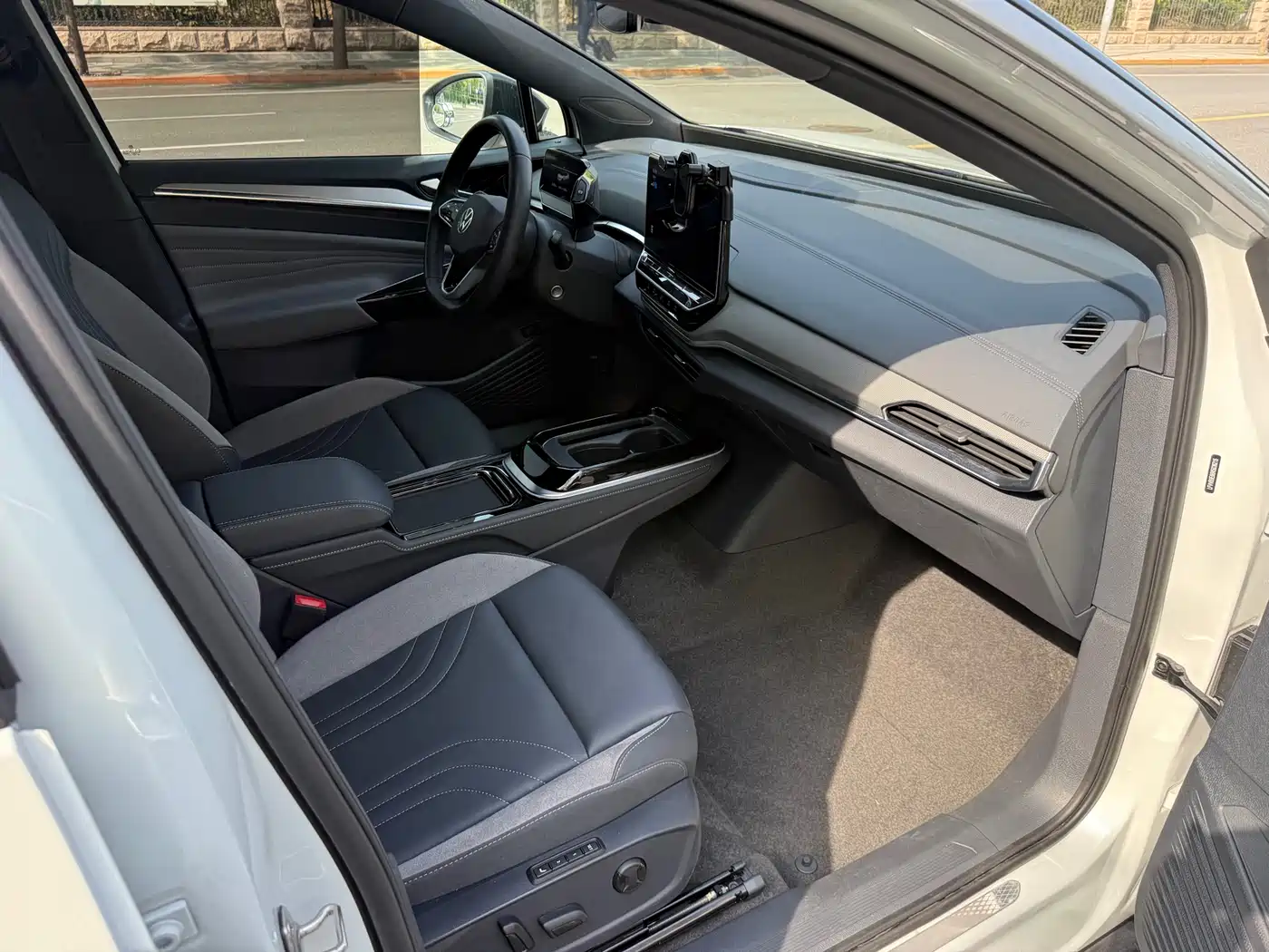 Volkswagen ID.4 CROZZ 2022 Long Range Lite PRO Edition фото 23