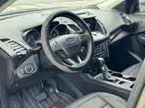 Фото 9 - Ford Kuga