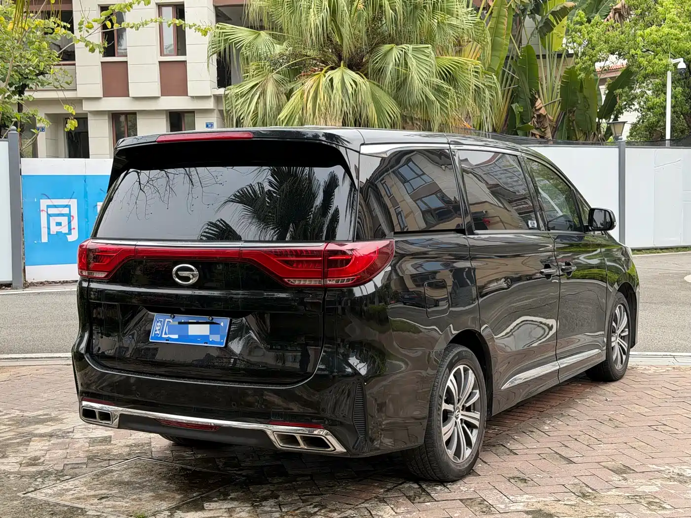 GAC TRUMPCHI M8