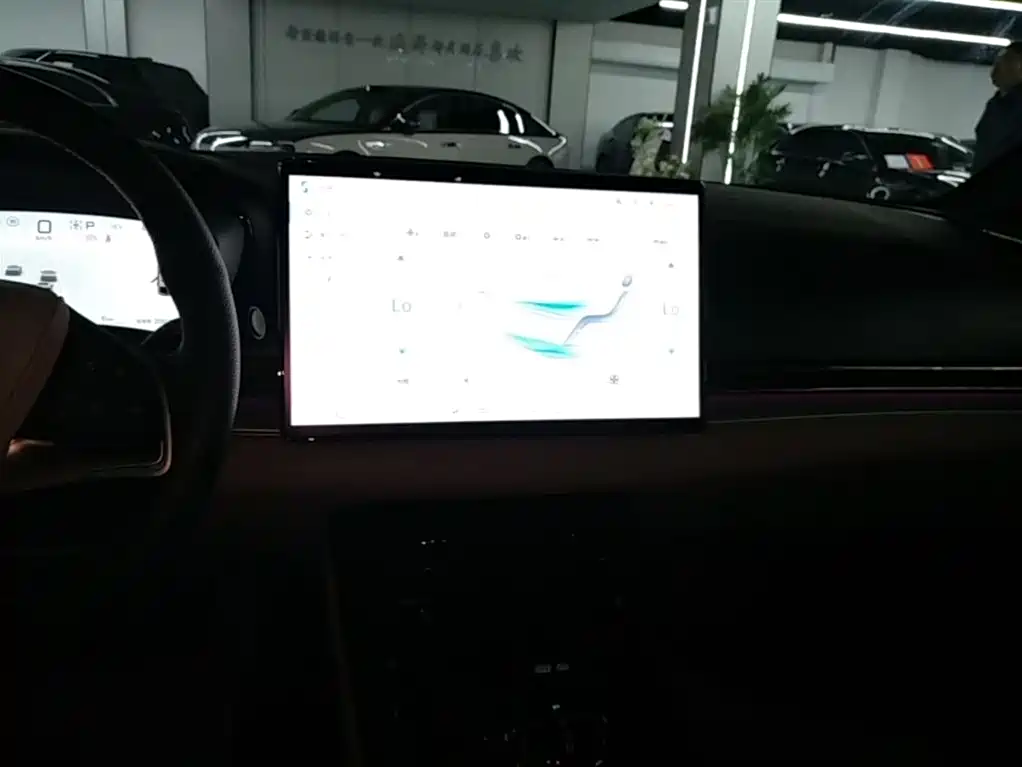 BYD Han 2025 DM-i 125KM Premium фото 13