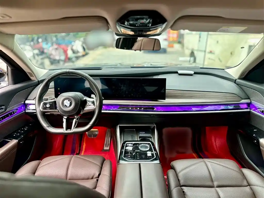 BMW 7 Series 2023 Model 740Li Leading M Sport Package фото 19