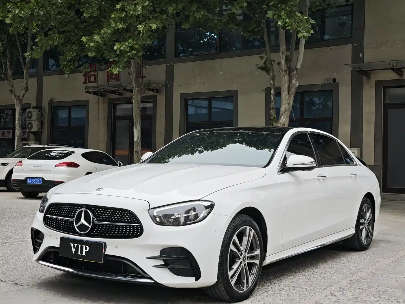 Mercedes-Benz E-Class 2023 E 260 L Sport
