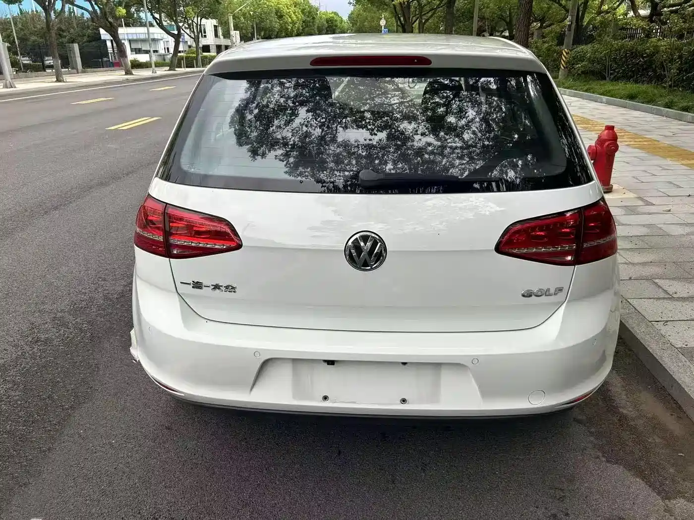 Volkswagen Golf 2016 1.6L Automatic Comfort фото 7