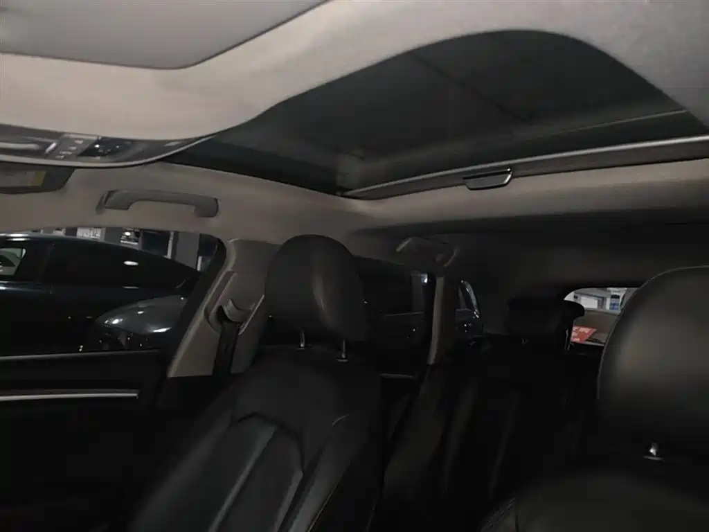 Audi A3 2018 30th Anniversary Sportback 35 TFSI Style фото 18