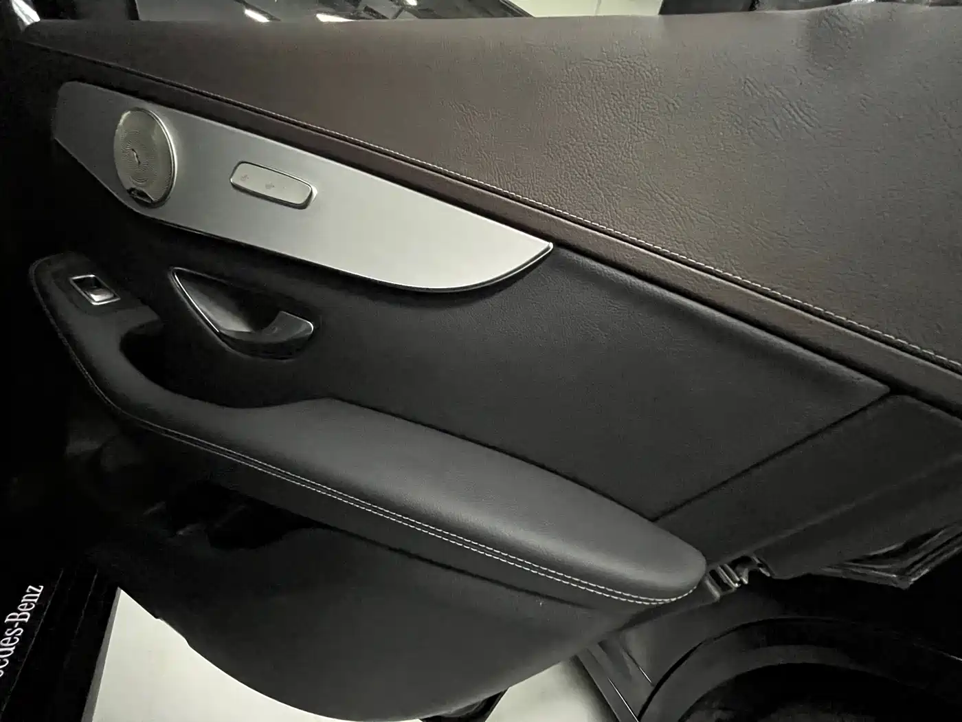 Mercedes-Benz GLC 2021 GLC 260 L 4MATIC Sporty фото 18