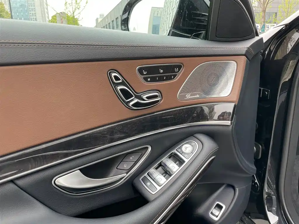 MERCEDES-BENZ S CLASS