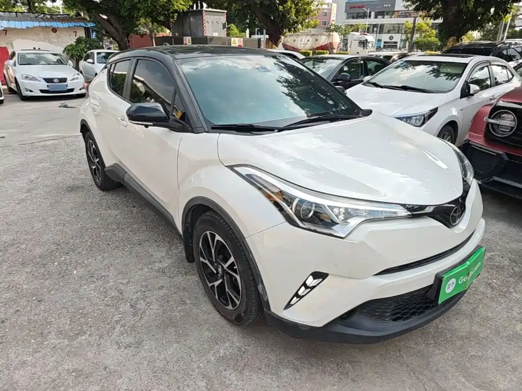 Toyota C-HR 2020 2020 Model 2.0L Comfort