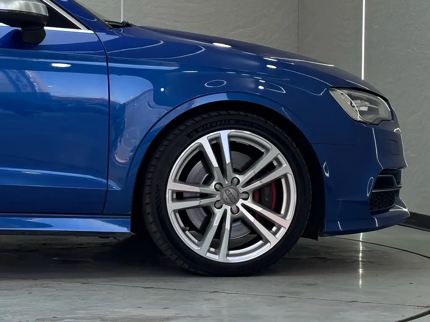 Audi S3 2015 S3 2.0T Limousine фото 7