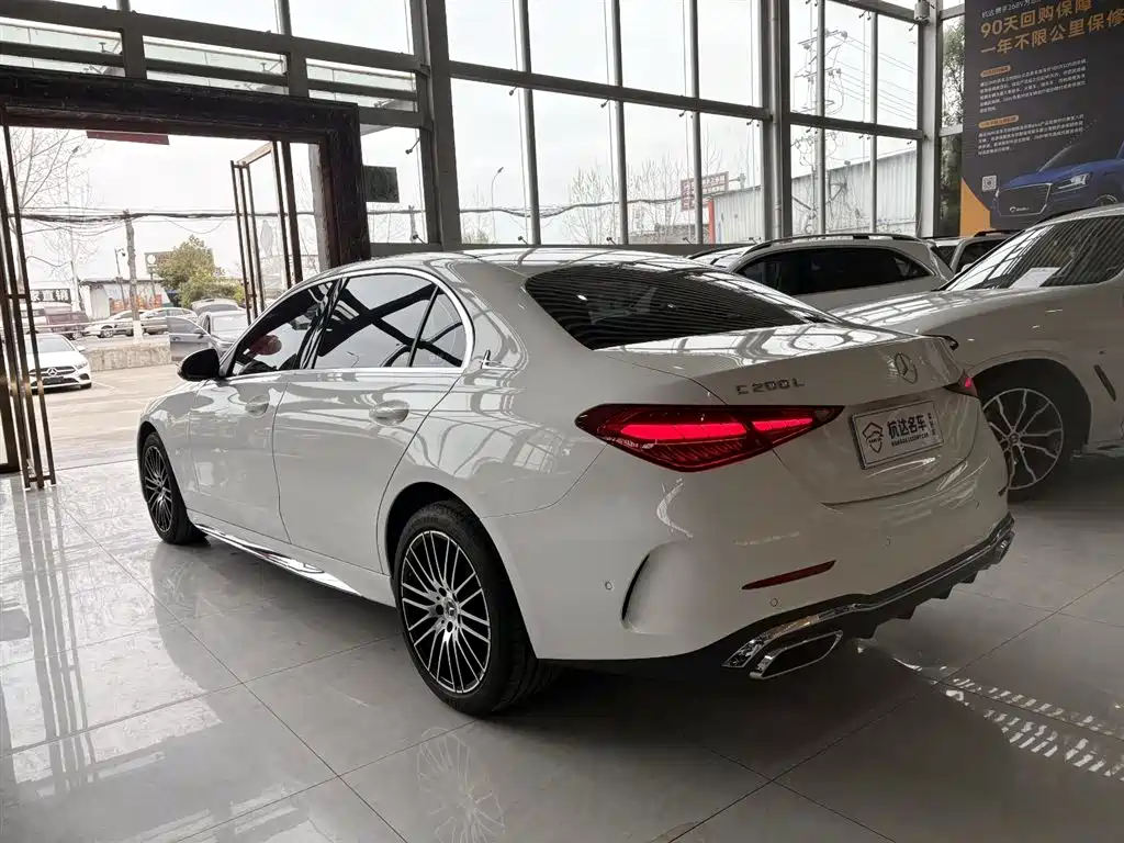 Mercedes-Benz C-Class 2023 Facelift C 200 L Sport Edition фото 6