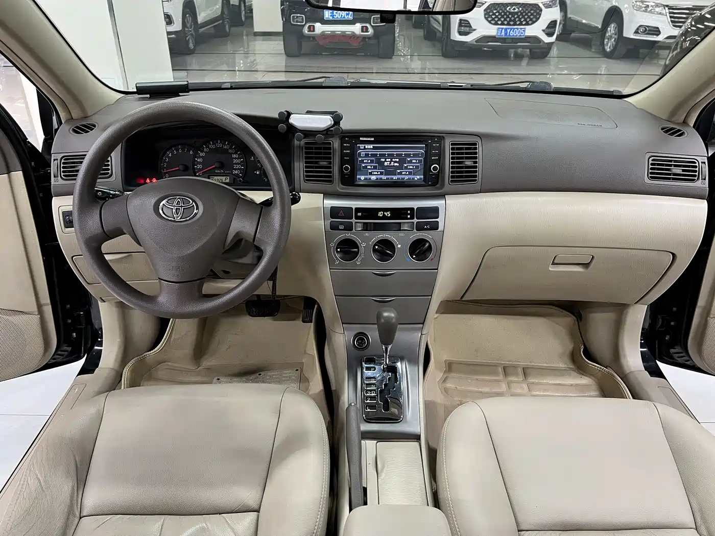 Toyota Corolla 2011 1.6L Automatic Luxury Edition фото 4