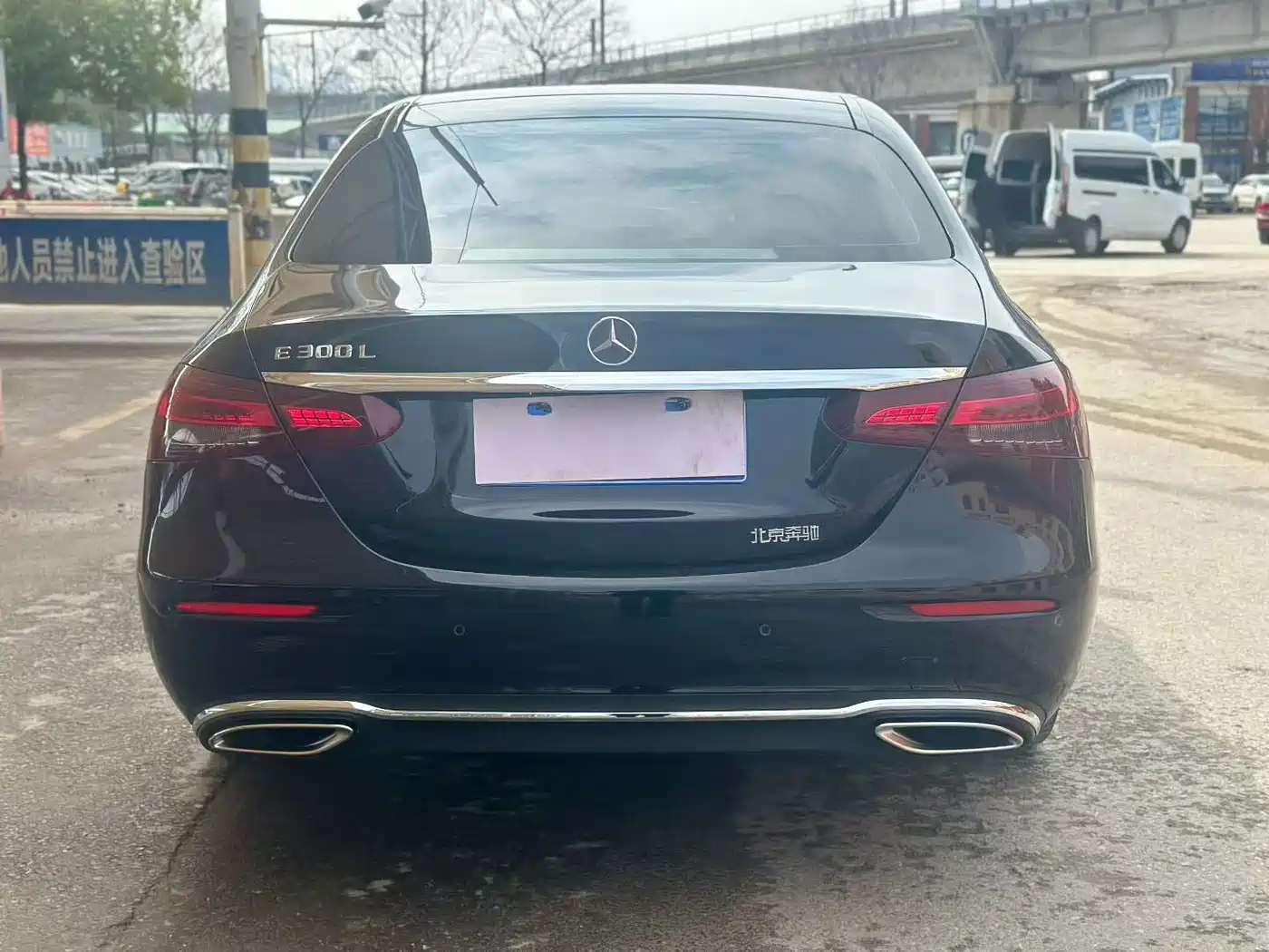 Mercedes-Benz E-Class 2023 E 300 L Fashion фото 7