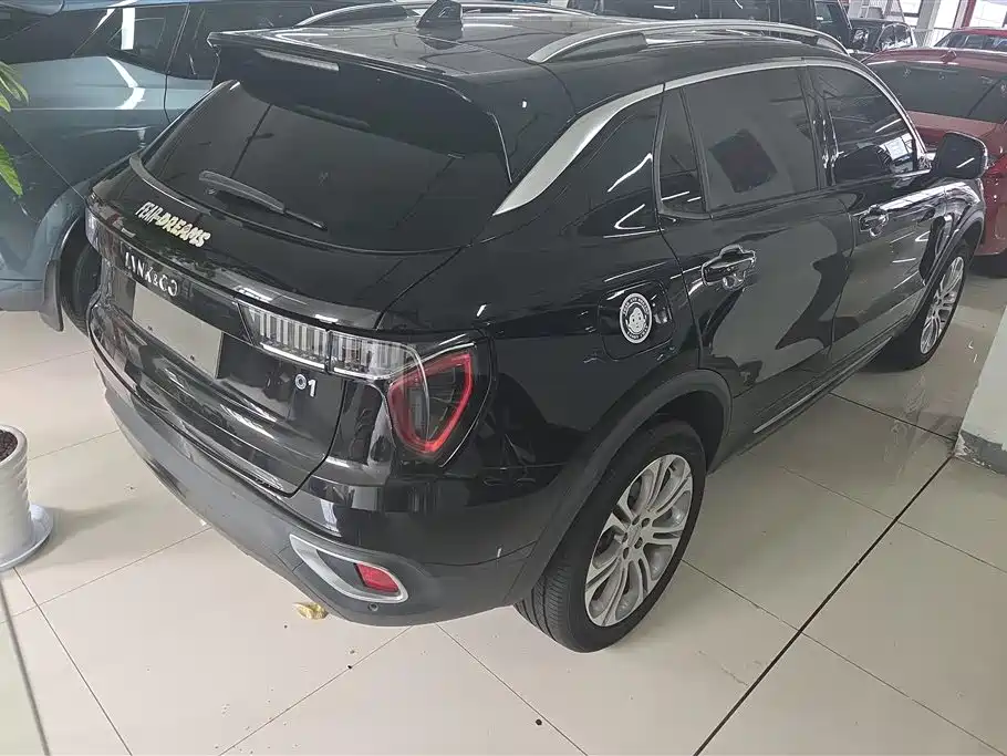 Lynk & Co 01 2019 2.0T 2WD Type Pro Version China V фото 3