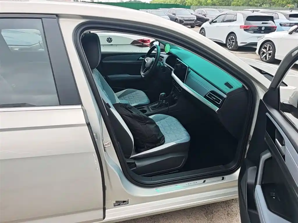Volkswagen Lavida 2023 280TSI DSG Comfort Edition фото 11