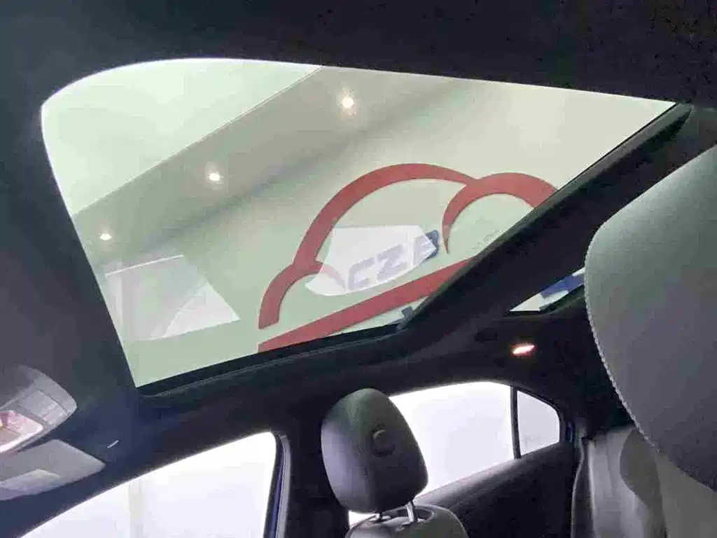 Mercedes-Benz A-Class 2021 A 200 L Sport Sedan Dynamic Type фото 23