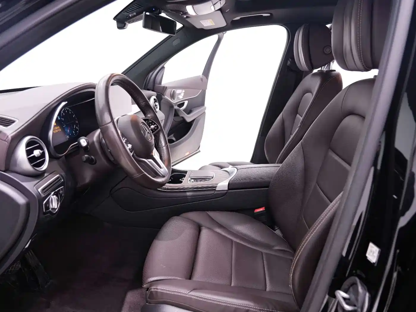 Mercedes-Benz GLC 2022 Facelift GLC 300 L 4MATIC Dynamic Collector's Edition фото 18