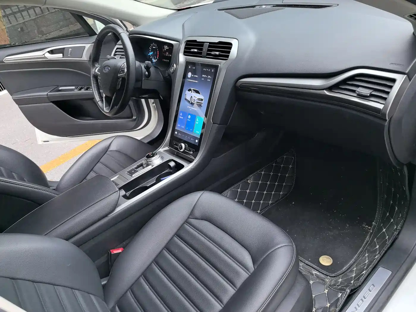 FORD MONDEO