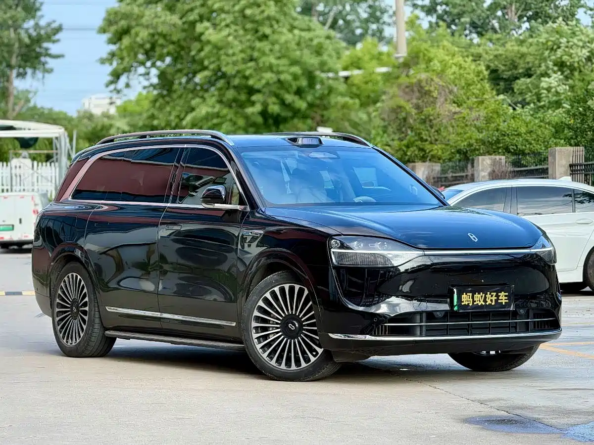 AITO Wenjie AITO M9 2024 Extended Range Ultra 42kWh 6-Seater фото 3