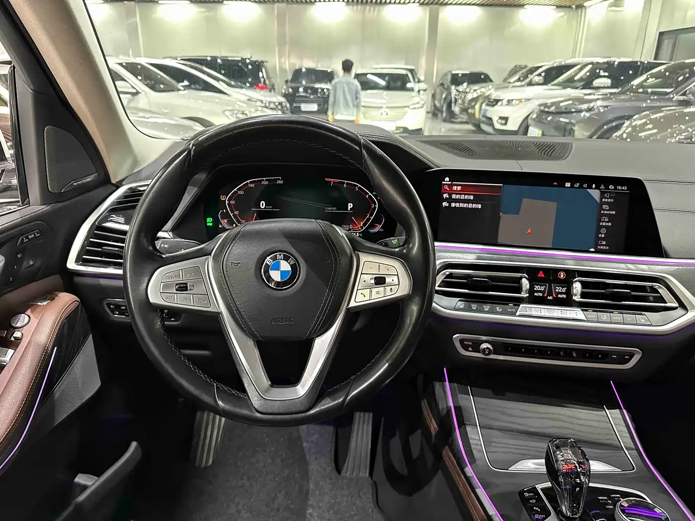 BMW X7 2019 xDrive40i Leading Luxury Package фото 20