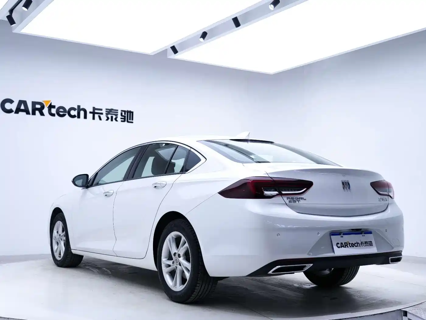 Buick Regal 2024 25T Ultra Comfort Edition фото 11