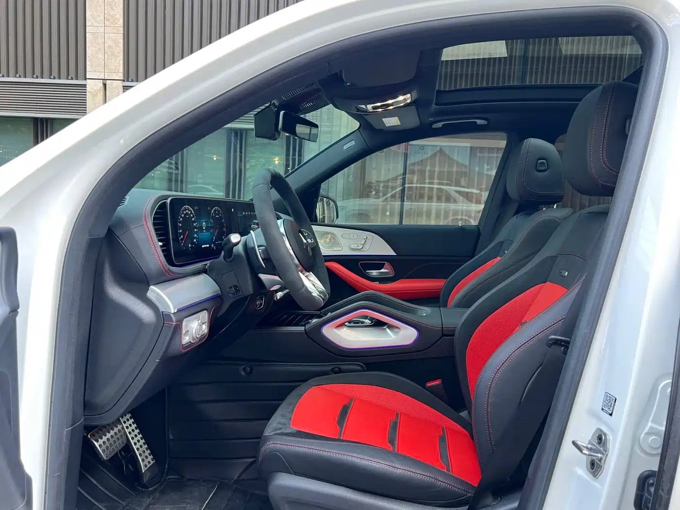 MERCEDES-BENZ GLE AMG